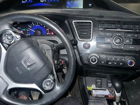 Used 2013 Honda Civic LX image 7