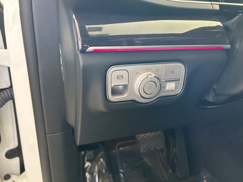 Used 2021 Mercedes-Benz GLE 450 4MATIC image 37