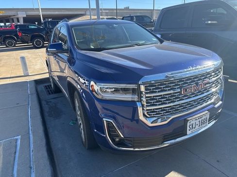 Used 2023 GMC Acadia Denali w/ Denali Ultimate Package image 2