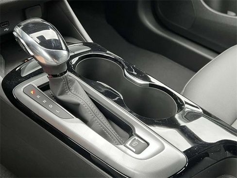 Used 2025 Buick Envista Sport Touring w/ Convenience I Package image 25