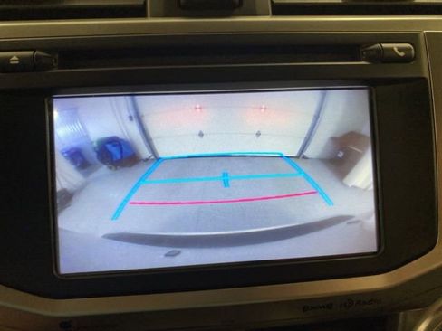 Used 2018 Toyota 4Runner SR5 image 20