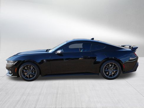 Used 2024 Ford Mustang Dark Horse image 4