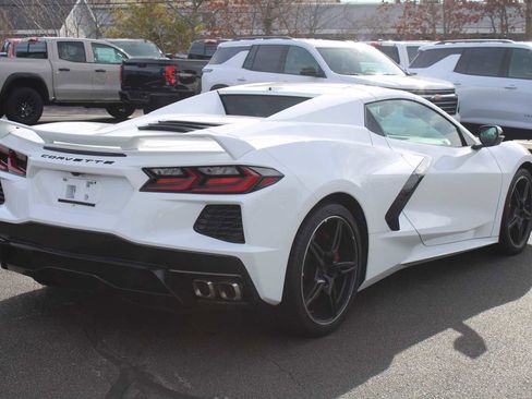 Used 2024 Chevrolet Corvette Stingray Preferred Conv w/ Z51 Performance Package image 4