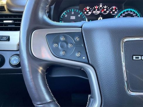 Used 2020 GMC Yukon Denali w/ Denali Premium Package image 20