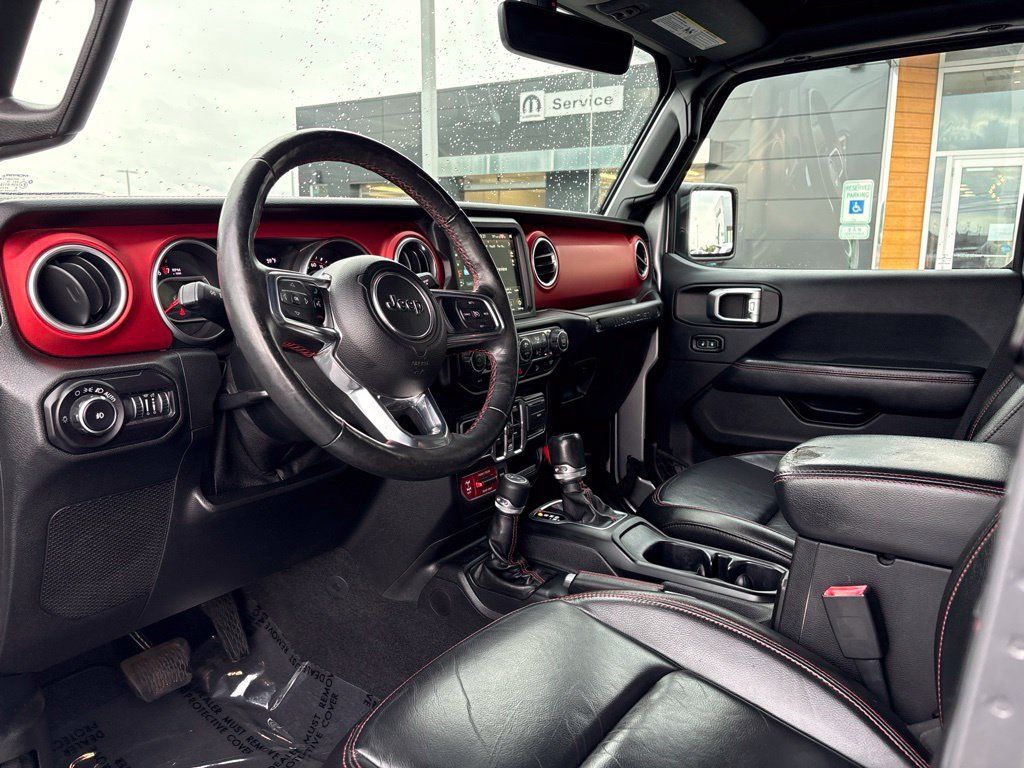 Used 2018 Jeep Wrangler Unlimited Rubicon AWD/4WD image 17