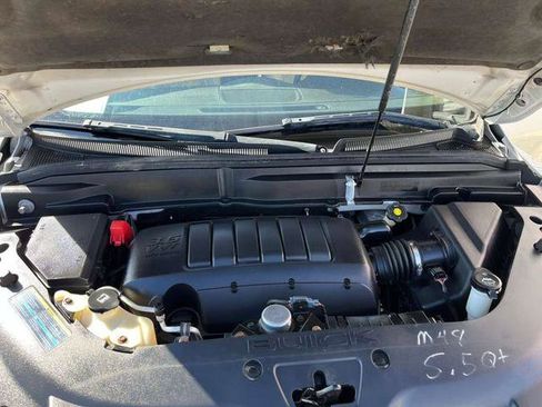 Used 2009 Buick Enclave CXL w/ Entertainment Package #4 image 35