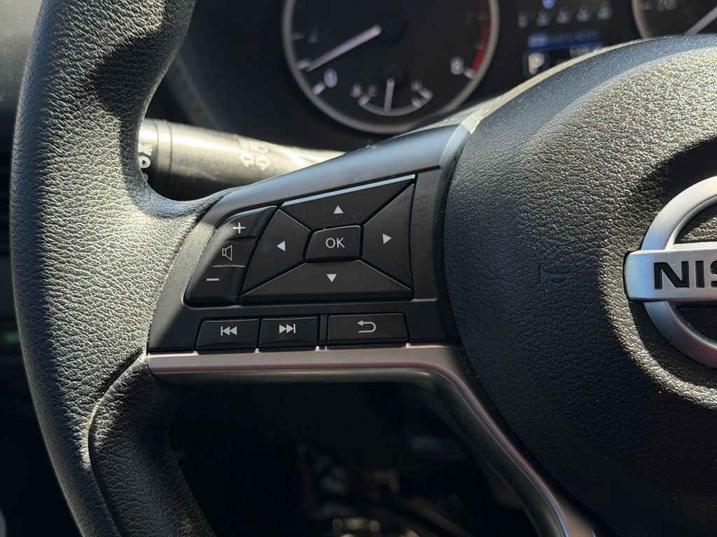 Used 2023 Nissan Sentra S FWD image 22