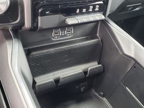 Used 2023 RAM 1500 Laramie image 19