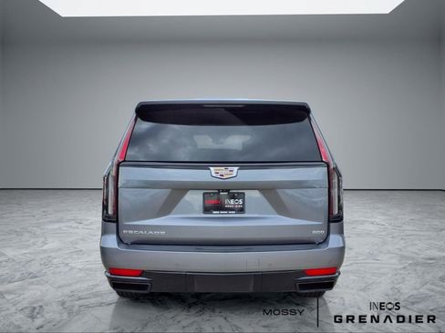 Used 2021 Cadillac Escalade ESV Sport Platinum AWD/4WD image 6