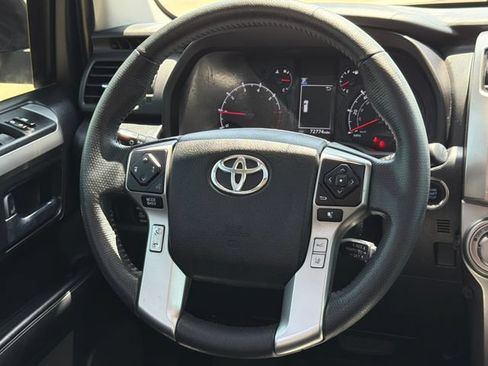 Used 2021 Toyota 4Runner SR5 Premium w/ Moonroof Package AWD/4WD image 14