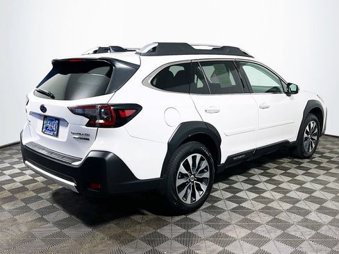 Used 2024 Subaru Outback Touring XT AWD/4WD image 7