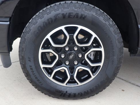 Used 2023 Ford F150 XLT w/ Equipment Group 302A High image 28