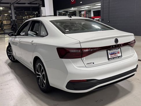 New 2025 Volkswagen Jetta Sport image 17