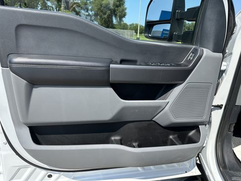 Used 2025 Ford F250 XLT AWD/4WD image 14