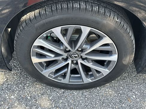 Used 2022 Lexus ES 350 w/ Accessory Package 2 FWD image 13