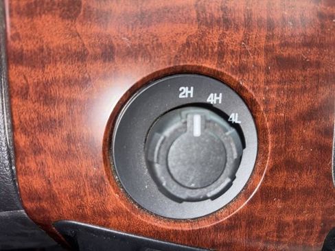 Used 2011 Ford F350 King Ranch w/ King Ranch w/Chrome Pkg image 53