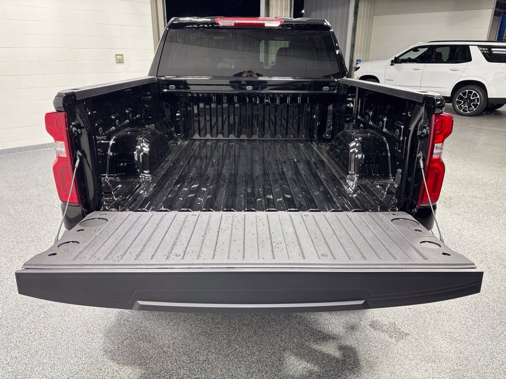New 2026 Chevrolet Silverado 1500 RST AWD/4WD image 36