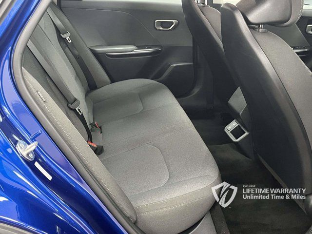 Used 2025 Kia K4 FWD image 22