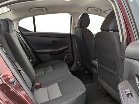 Used 2025 Nissan Sentra SV image 19