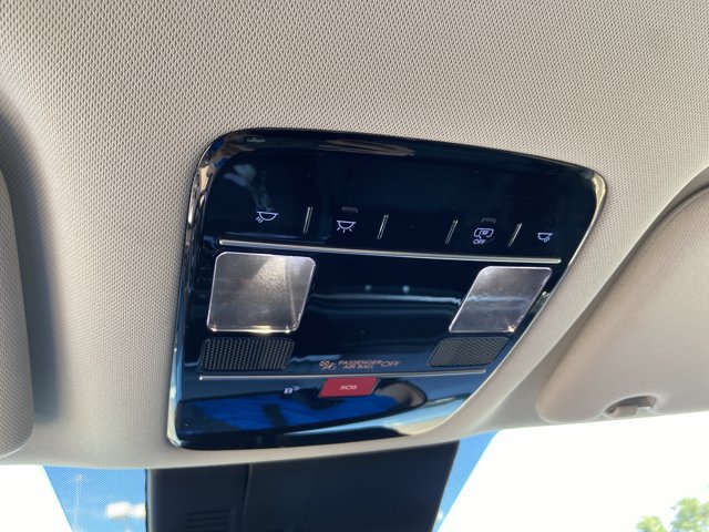 Used 2025 Hyundai Santa Fe SEL FWD image 46