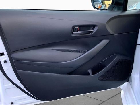 Used 2024 Toyota Corolla LE FWD image 19