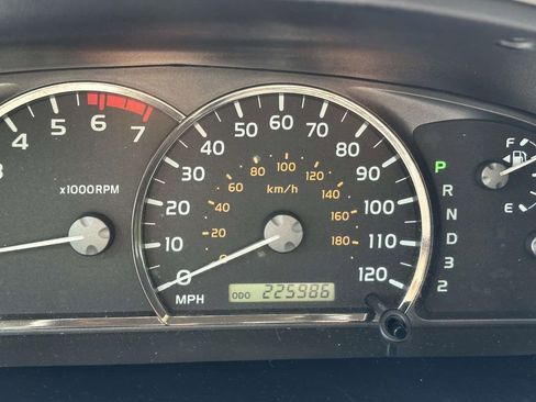 Used 2007 Toyota Sequoia SR5 RWD image 15