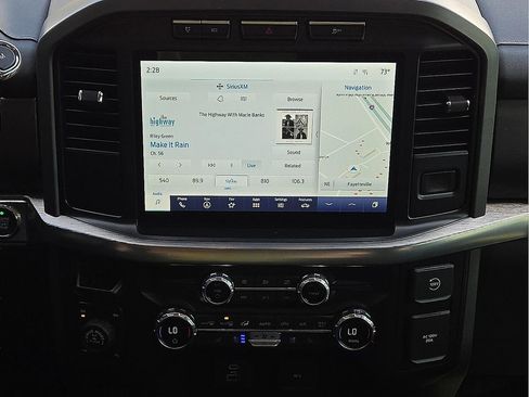 Used 2021 Ford F150 Lariat image 11