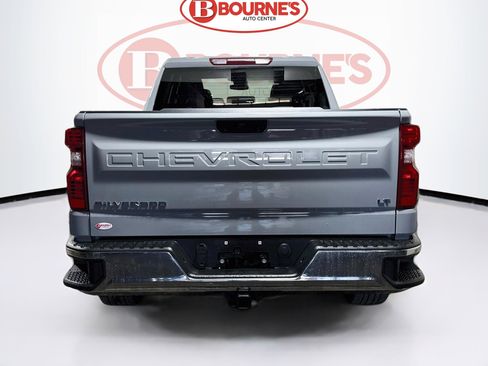 Used 2024 Chevrolet Silverado 1500 LT image 9