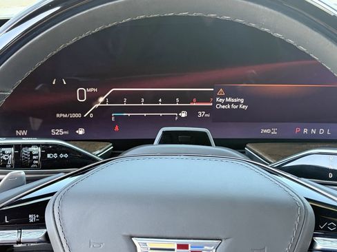 Certified 2025 Cadillac Escalade Premium Luxury Platinum AWD/4WD image 25