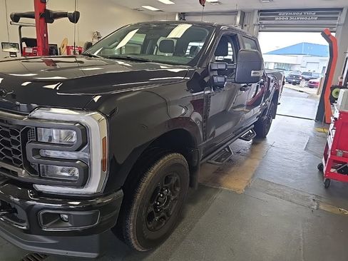 Certified 2024 Ford F250 XL w/ STX Appearance Package AWD/4WD image 2