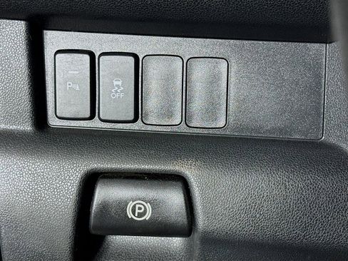 Used 2015 Honda Pilot Touring image 14