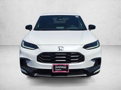 Used 2024 Honda HR-V Sport image 2