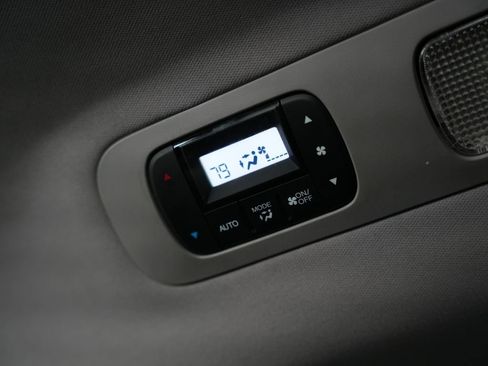 Used 2018 Honda Odyssey Elite image 42