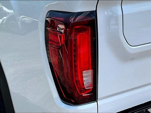 Used 2022 GMC Sierra 3500 Denali AWD/4WD image 24