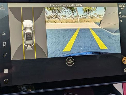 Certified 2025 Jaguar F-PACE R-Dynamic S image 13