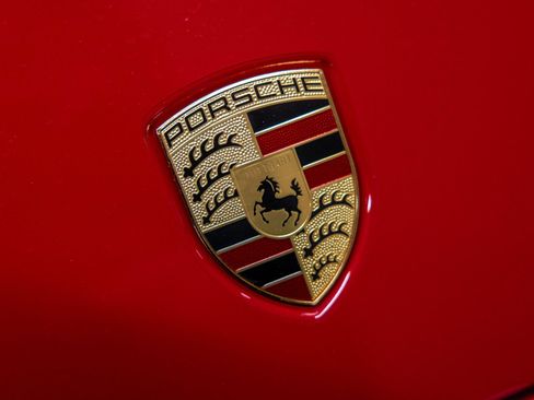Certified 2024 Porsche Cayenne S AWD/4WD image 19