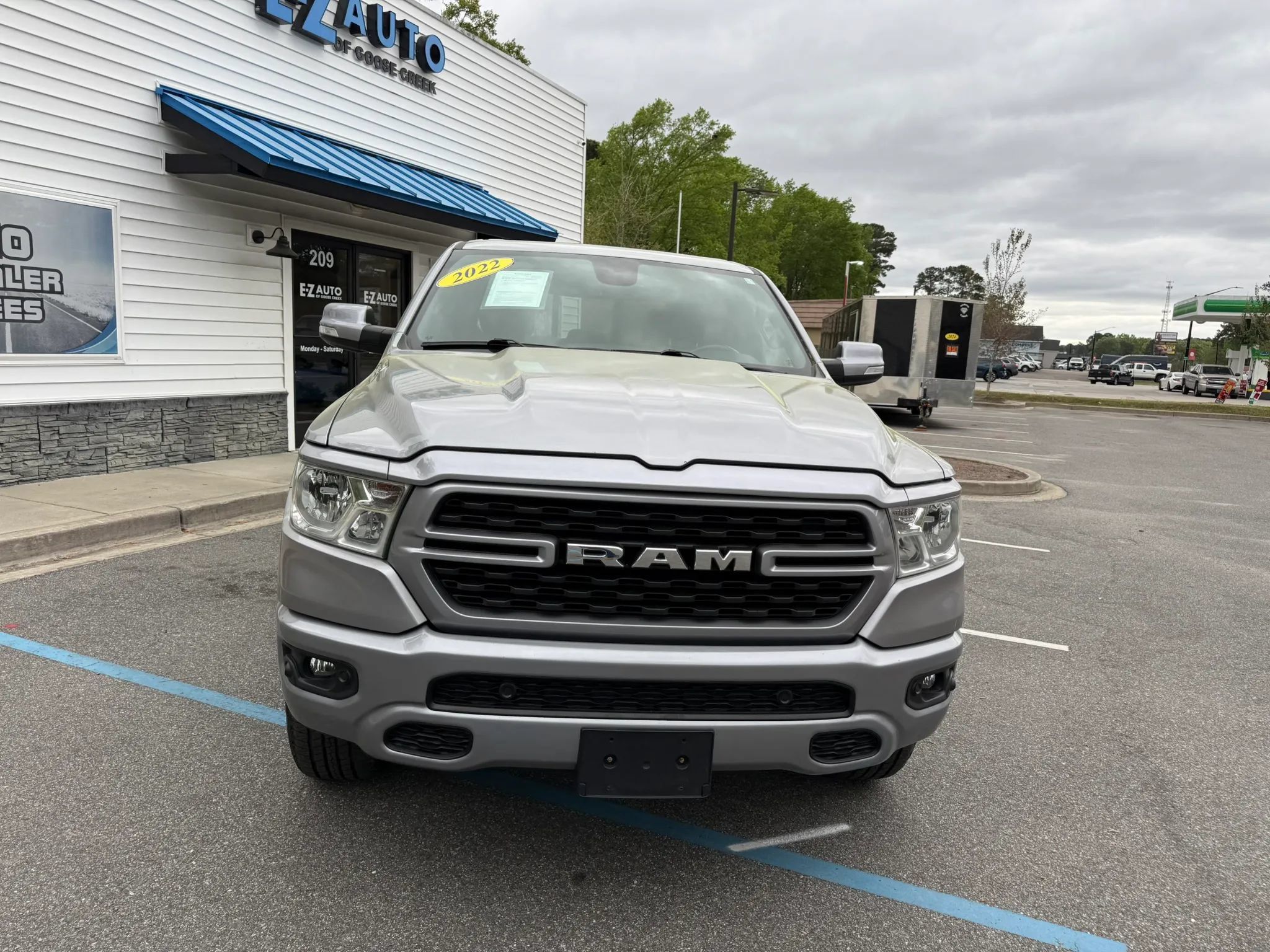 Used 2022 RAM 1500 Big Horn AWD/4WD image 2