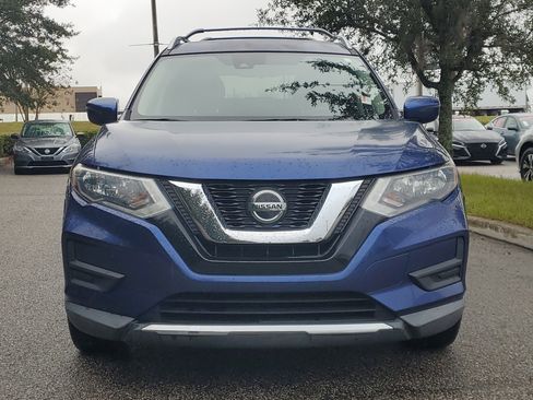 Certified 2019 Nissan Rogue SV image 2