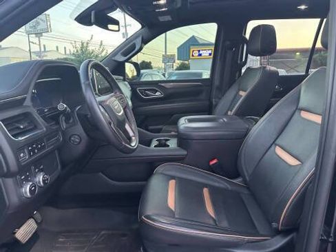Used 2022 GMC Yukon AT4 AWD/4WD image 25
