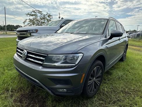 Used 2018 Volkswagen Tiguan SEL FWD image 15