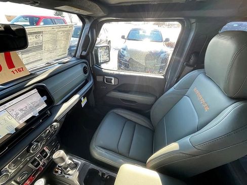 New 2026 Jeep Gladiator Mojave AWD/4WD image 28