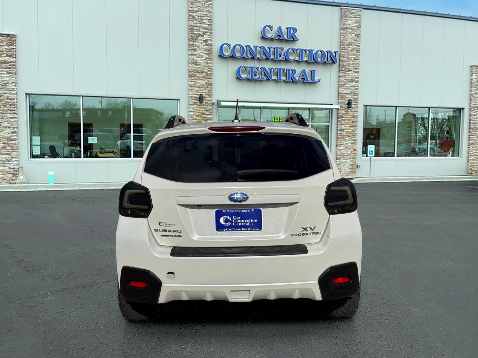 Used 2015 Subaru Crosstrek 2.0i Premium AWD/4WD image 3