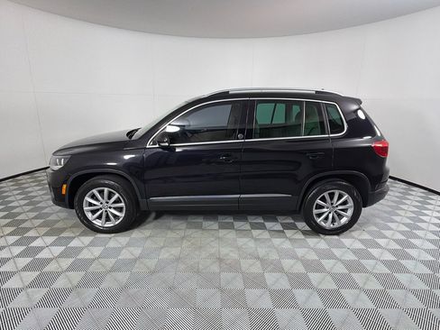 Used 2017 Volkswagen Tiguan Wolfsburg Edition FWD image 8