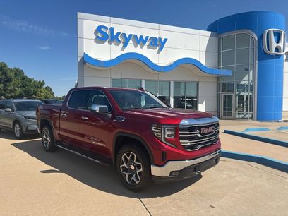 Used 2024 GMC Sierra 1500 SLT w/ SLT Premium Plus Package