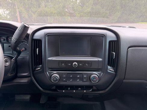 Used 2017 Chevrolet Silverado 1500 W/T AWD/4WD image 15
