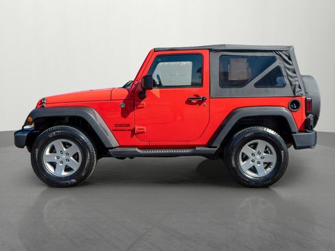 Used 2013 Jeep Wrangler Sport image 4