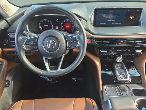 Used 2024 Acura MDX SH-AWD w/ Technology Package image 12