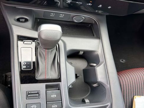 New 2026 Nissan Sentra SR w/ Floor Mat Package FWD image 24