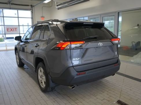 Used 2020 Toyota RAV4 XLE w/ Convenience Package AWD/4WD image 11