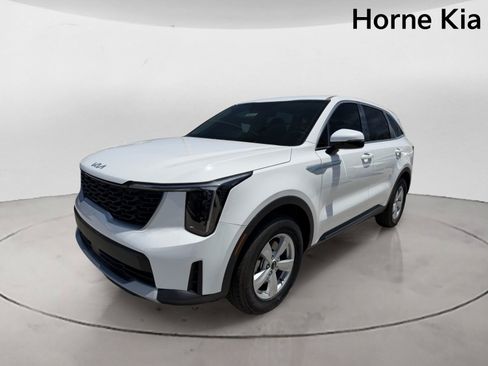 New 2026 Kia Sorento LX FWD image 7